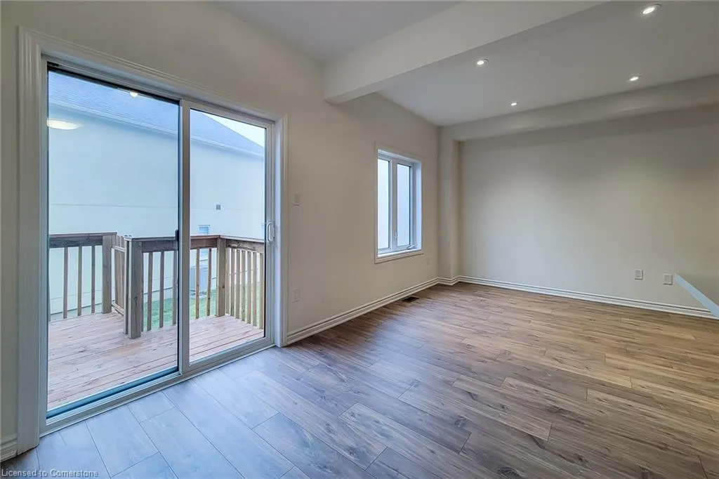 305 Garner Road W, #66