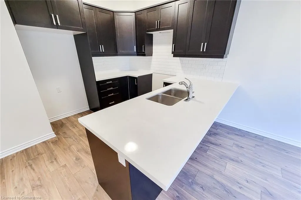 305 Garner Road W, #66