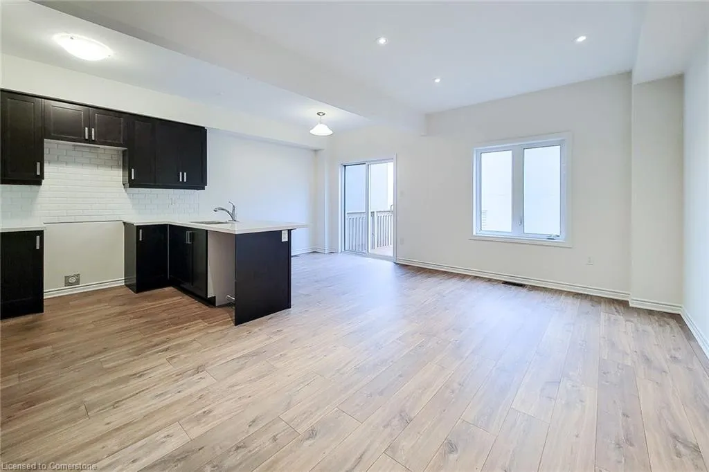 305 Garner Road W, #66