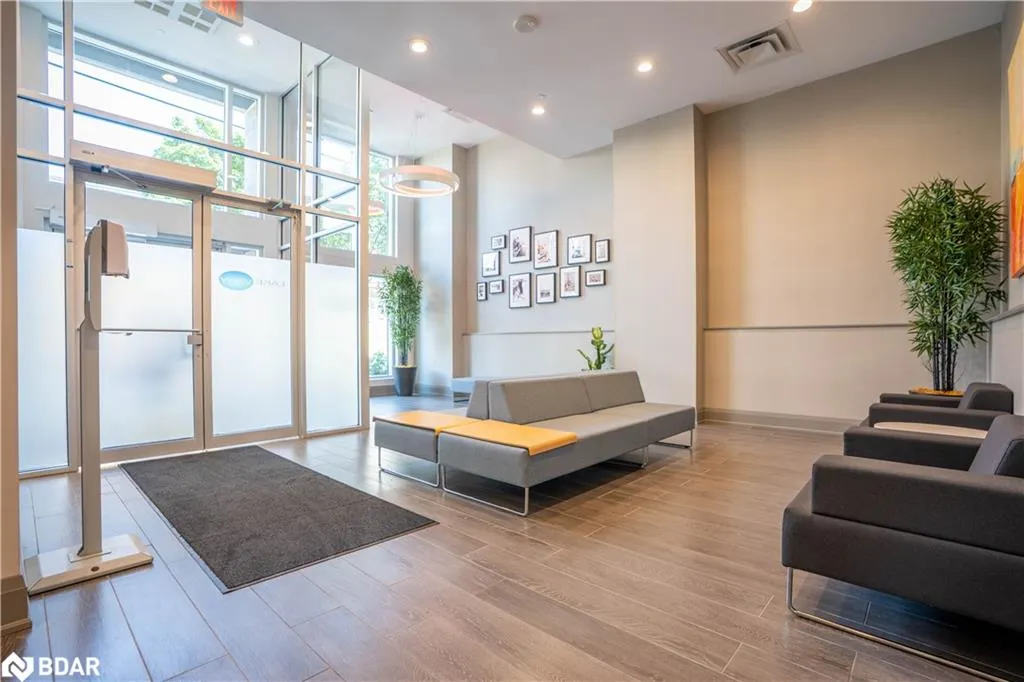 111 Worsley Street, #PH5