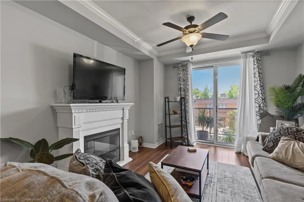 539 Belmont Avenue W, #210