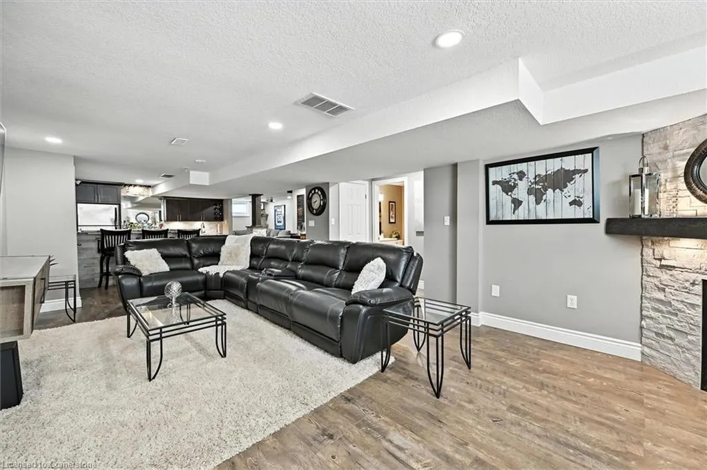 107 Aldercrest Avenue