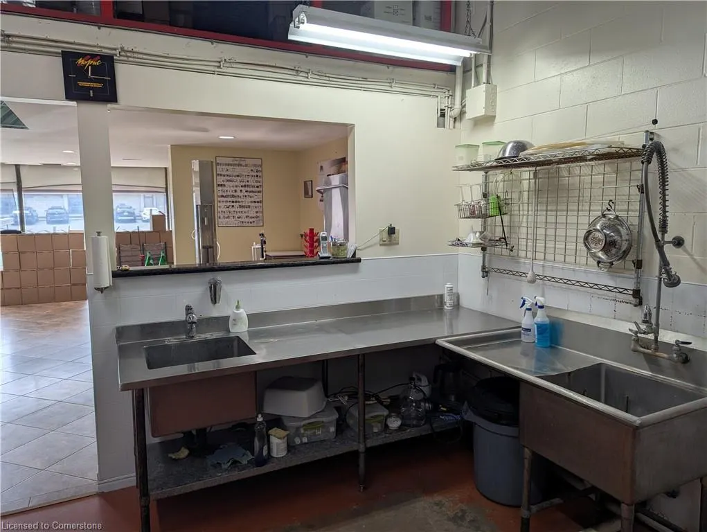 407 Gage Avenue, #5