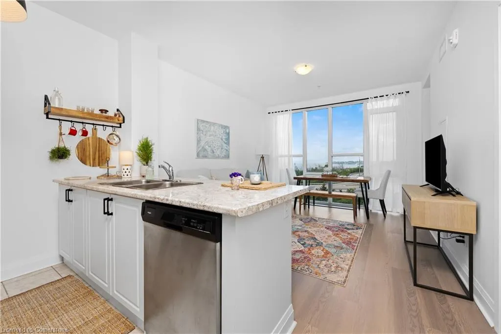16 Concord Place, #519
