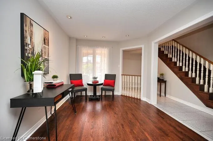 7019 Graydon Court