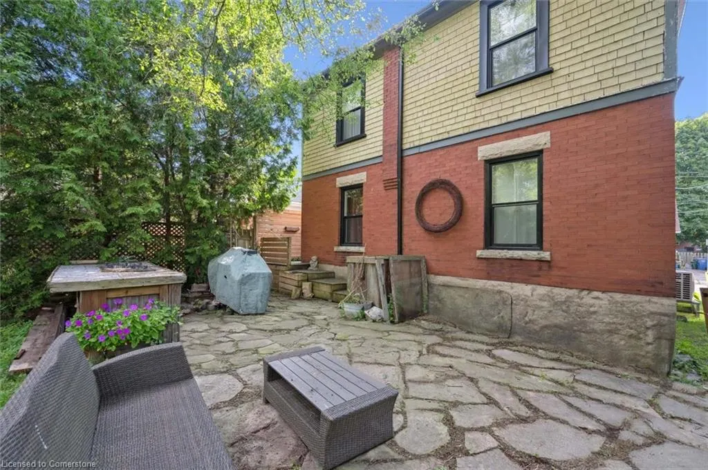 265 London Road W