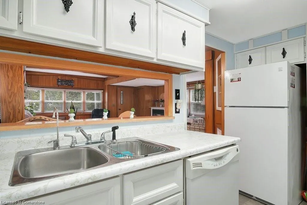 12 Macpherson Crescent
