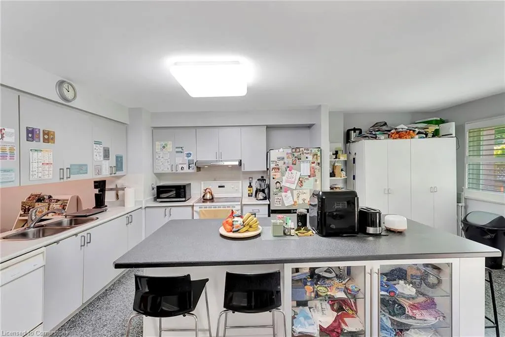 26 Moss Boulevard, #34