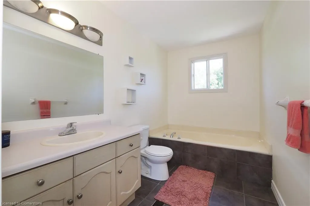 48 Lynnvalley Crescent