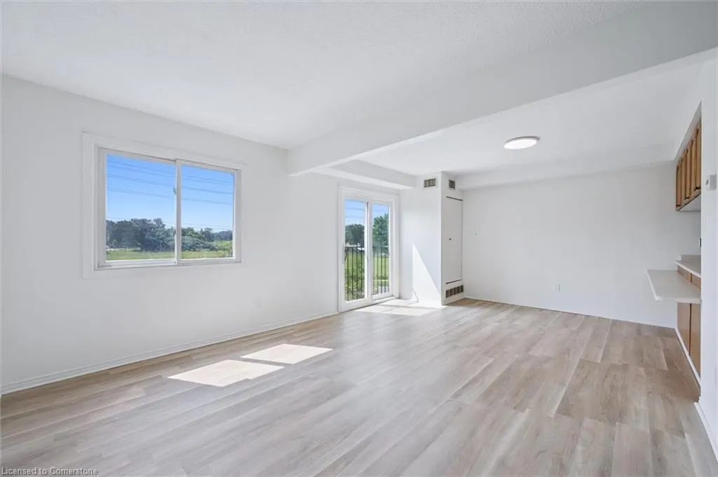 458 Janefield Avenue, #225