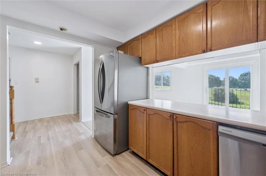 458 Janefield Avenue, #225