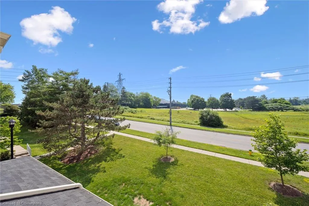 458 Janefield Avenue, #225