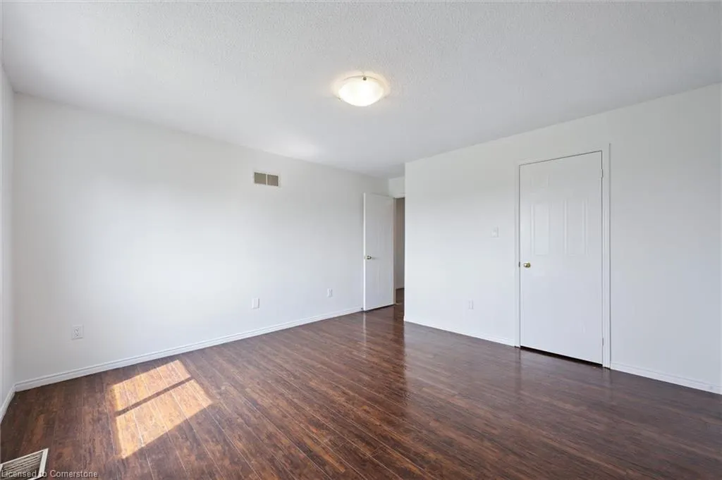 458 Janefield Avenue, #225