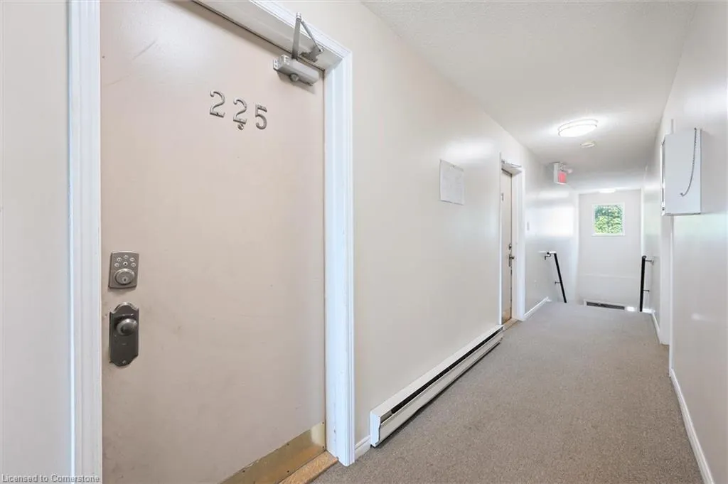 458 Janefield Avenue, #225
