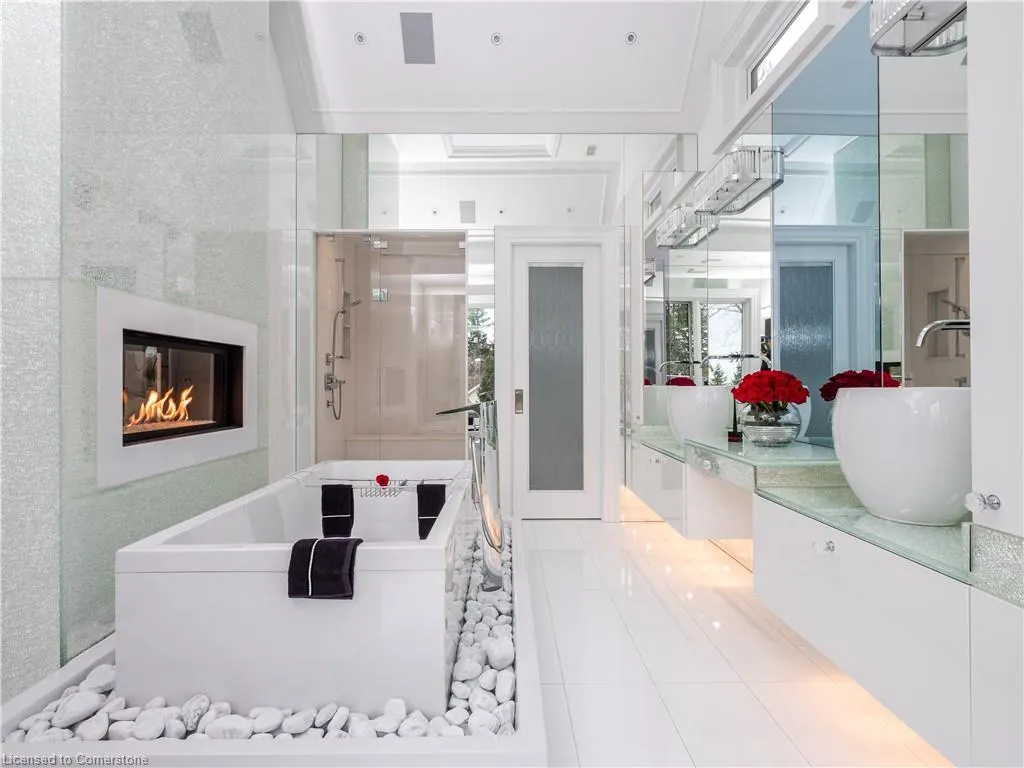 15 Chartwell Road