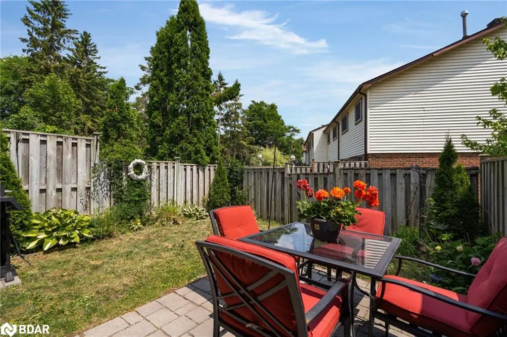 28 Donald Street, #68