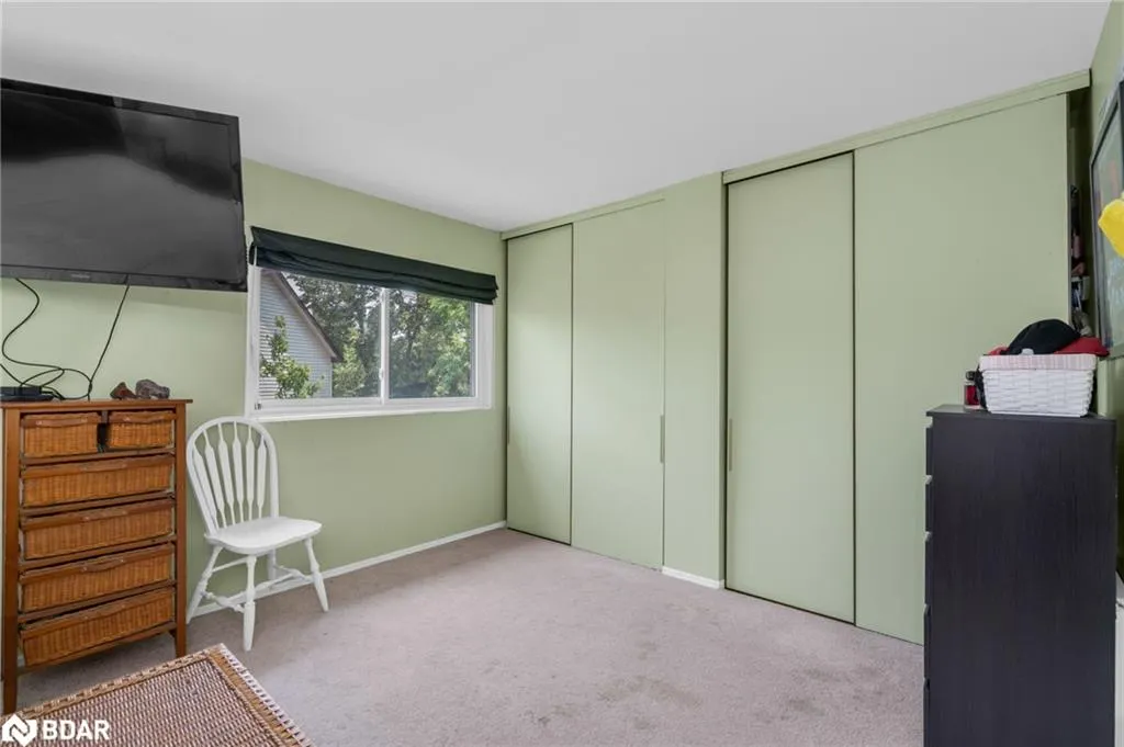 28 Donald Street, #68