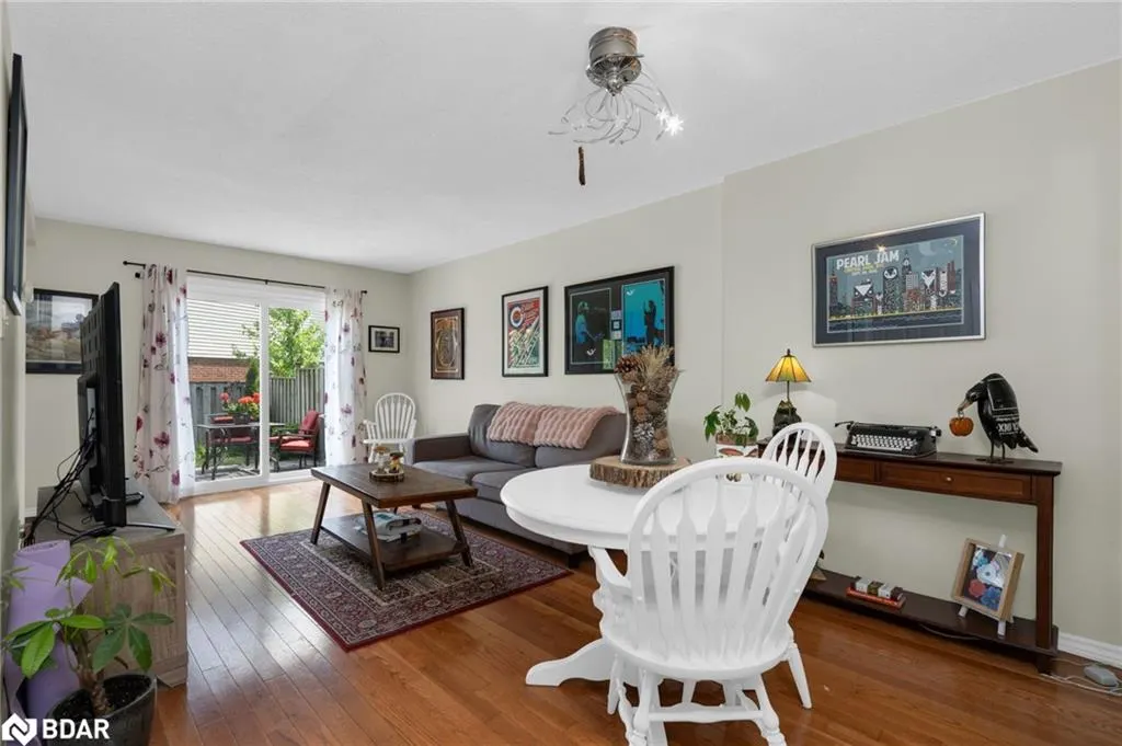 28 Donald Street, #68
