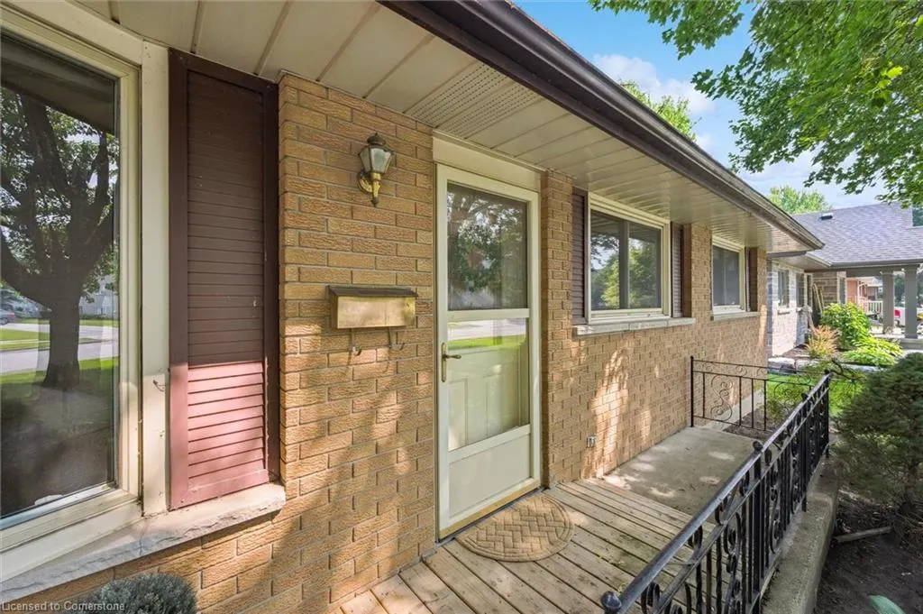 9 Robin Drive