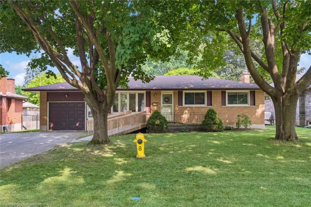 9 Robin Drive