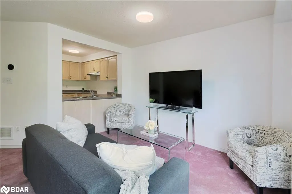 1285 Bristol Road W, #15