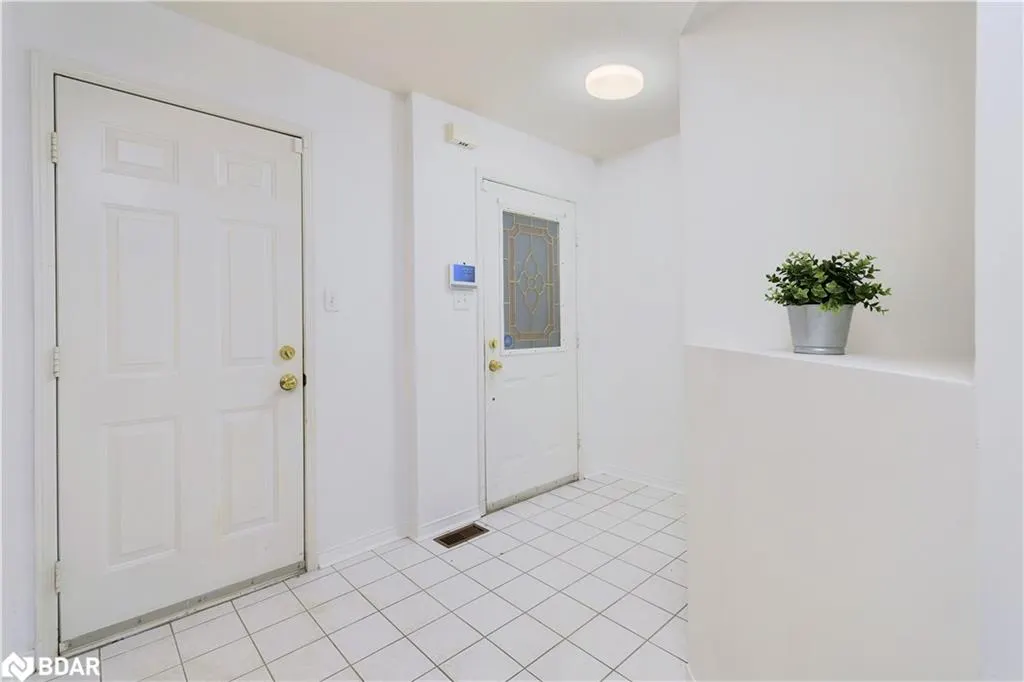 1285 Bristol Road W, #15