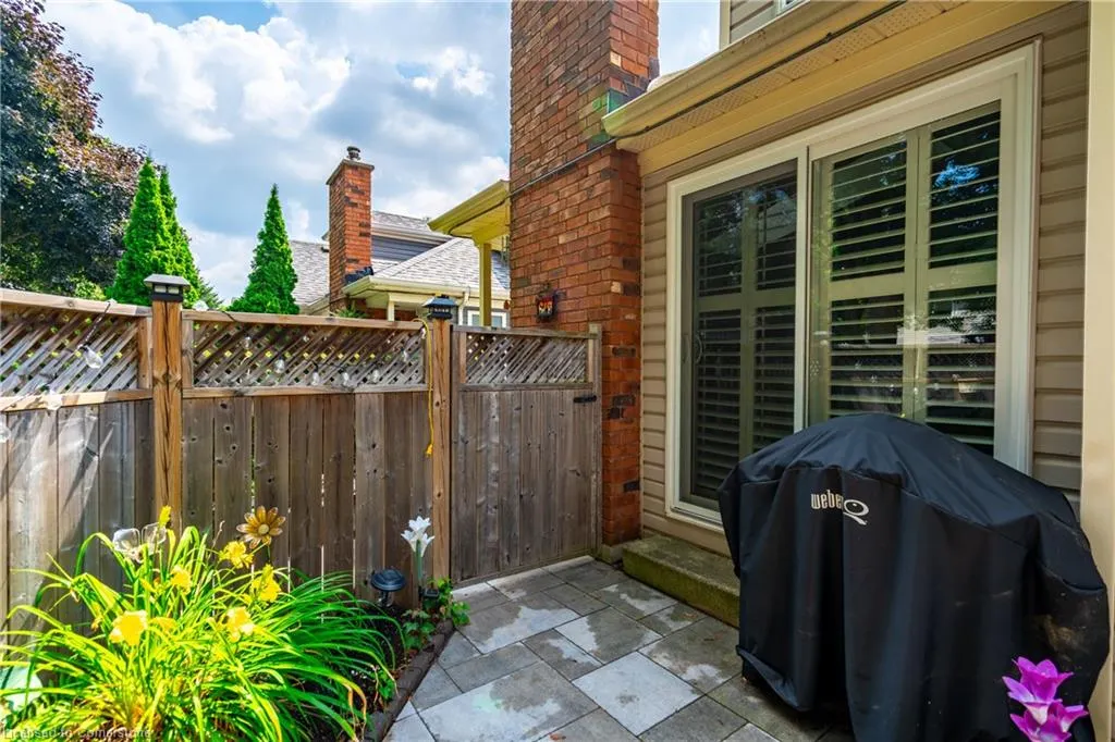 175 Fiddlers Green Road, #26