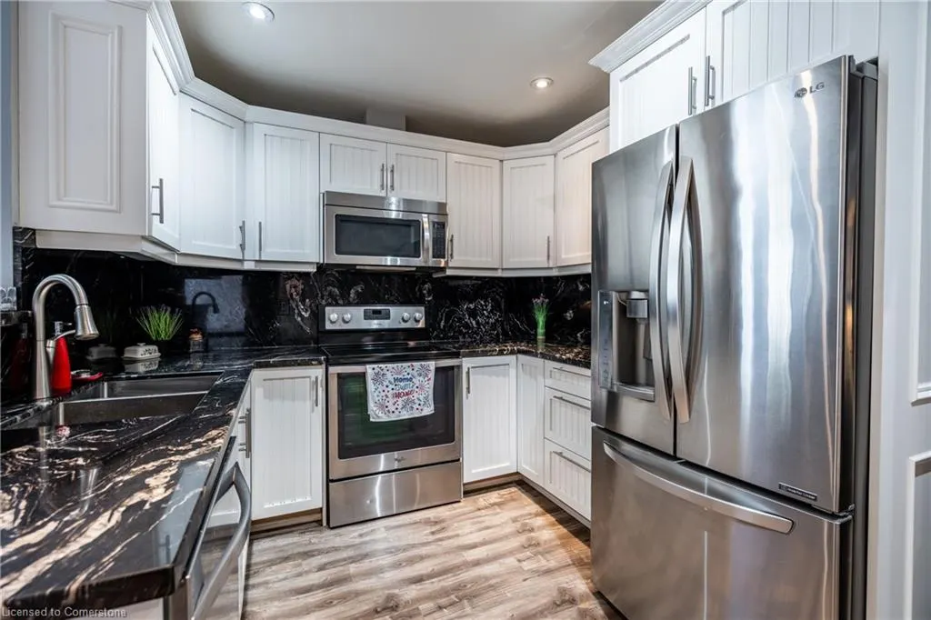 175 Fiddlers Green Road, #26