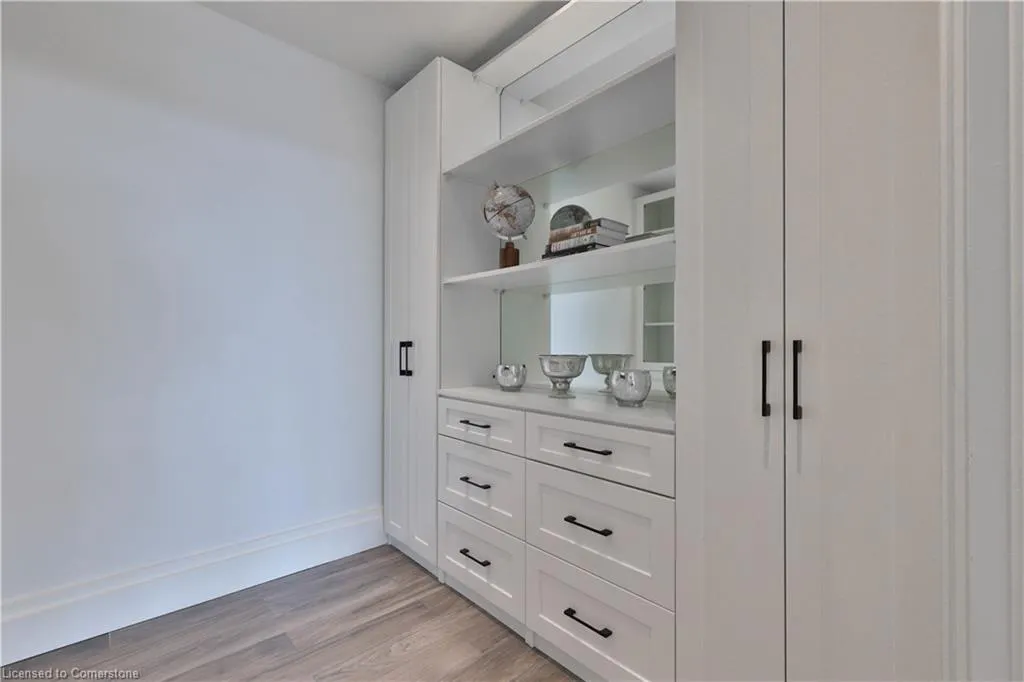 415 Locust Street, #1103