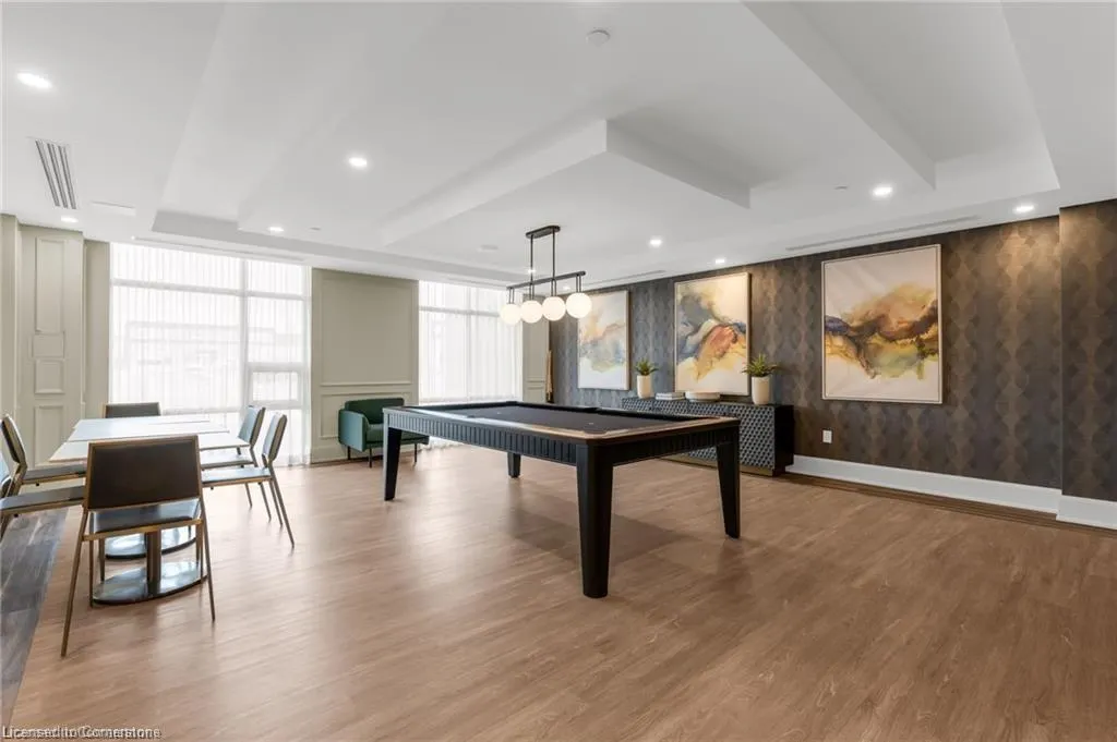 460 Dundas Street E, #703