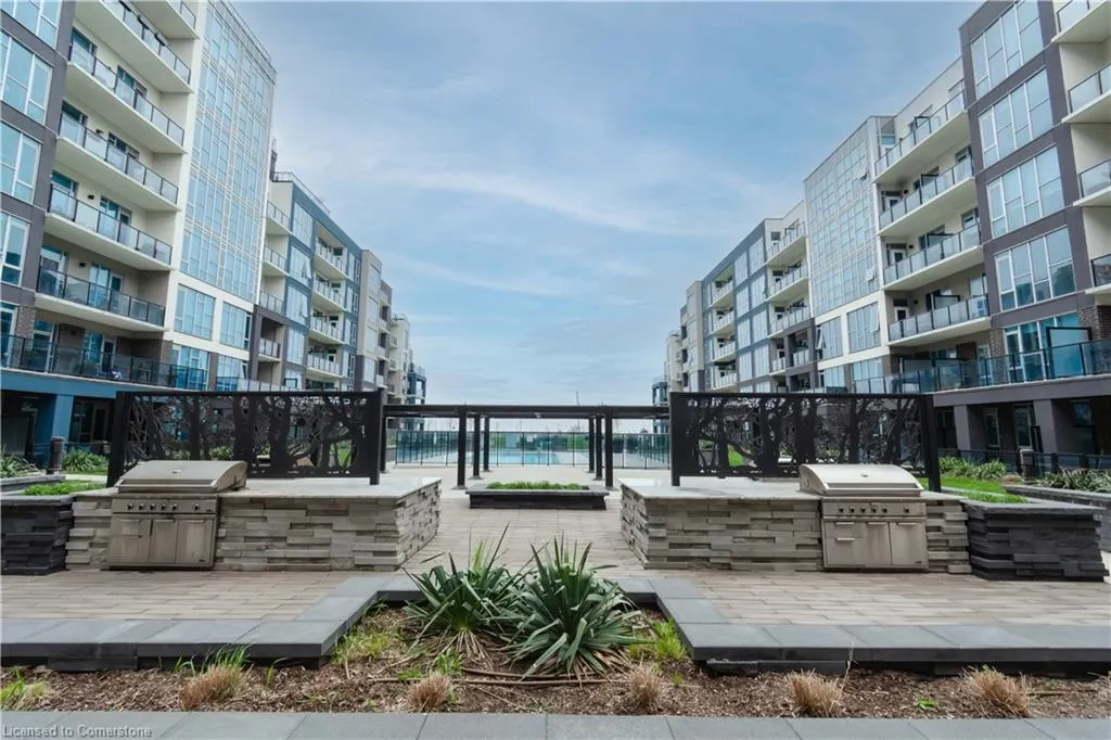 16 Concord Place, #609