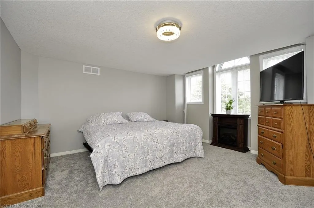 35 Haddaway Court