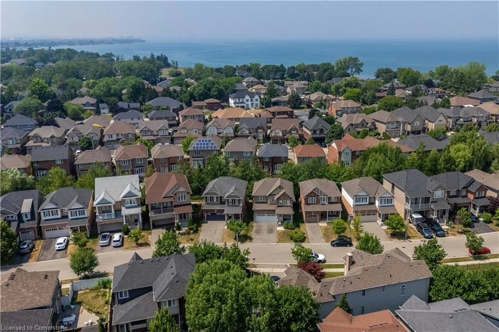 80 Montreal Circle