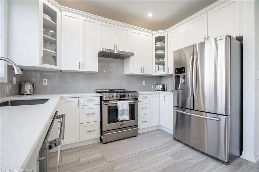 80 Montreal Circle