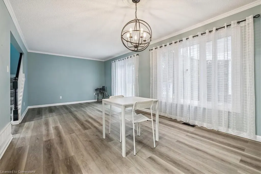 22 Merritt Crescent