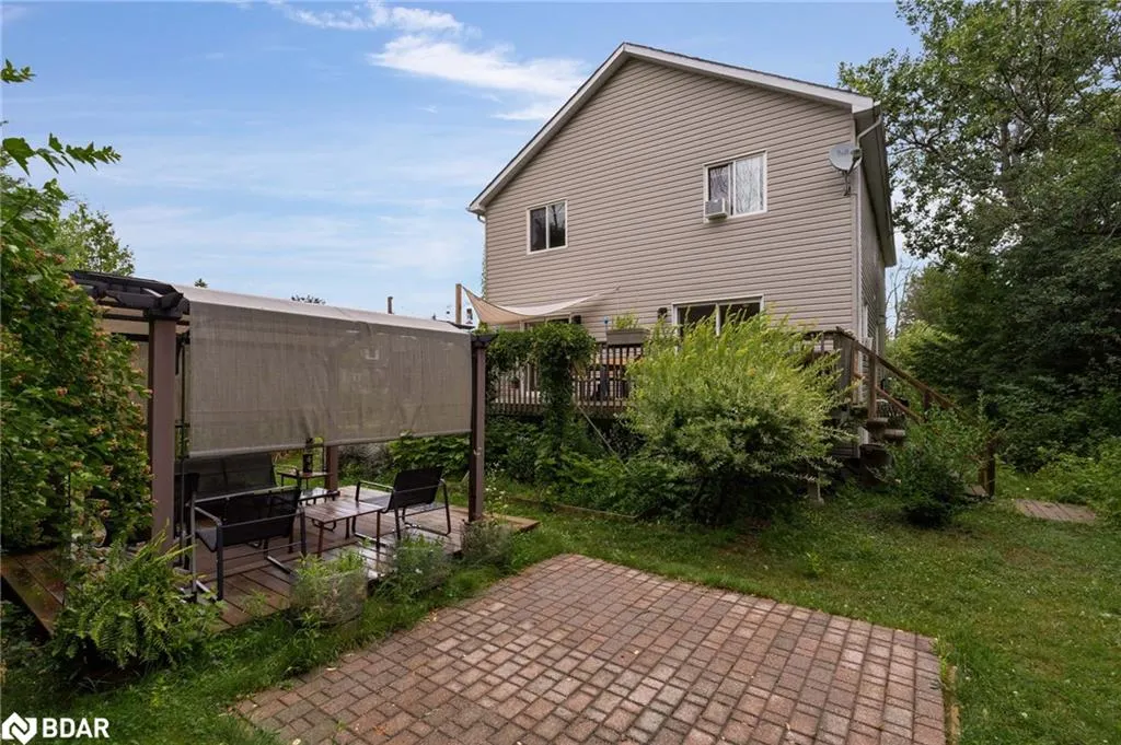 19 Constance Boulevard