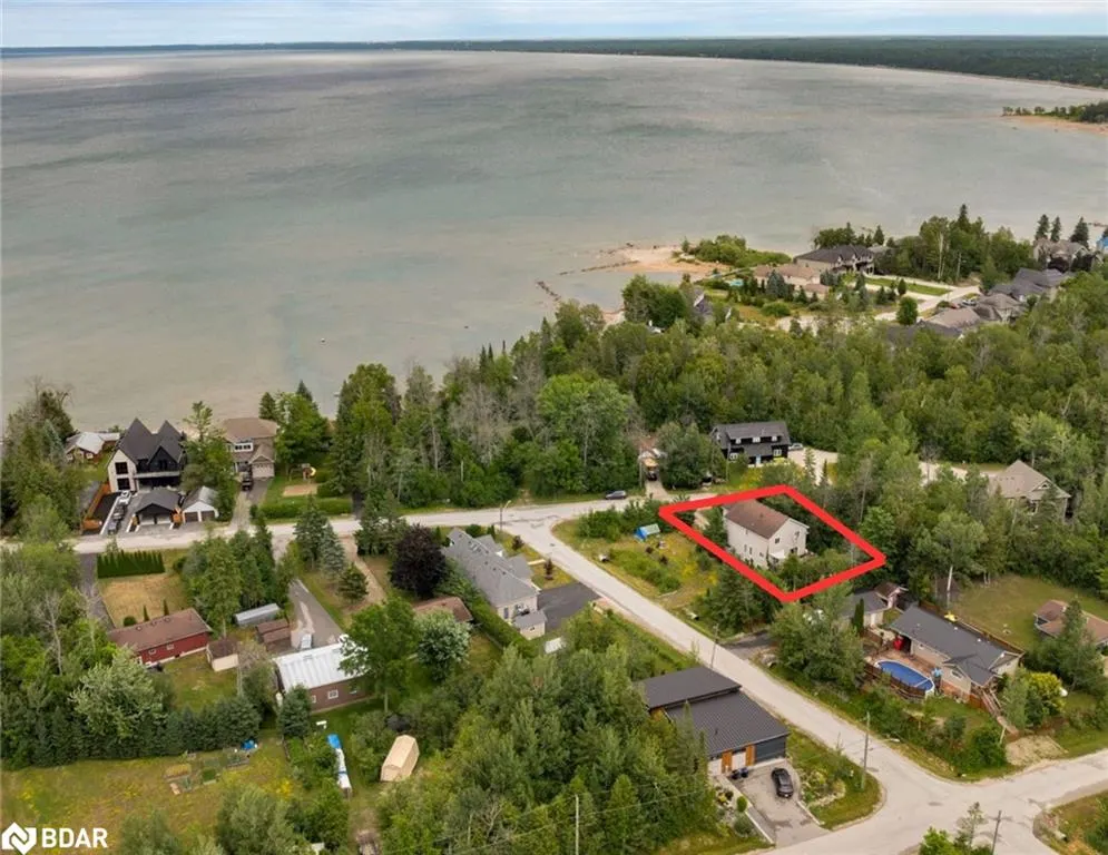 19 Constance Boulevard