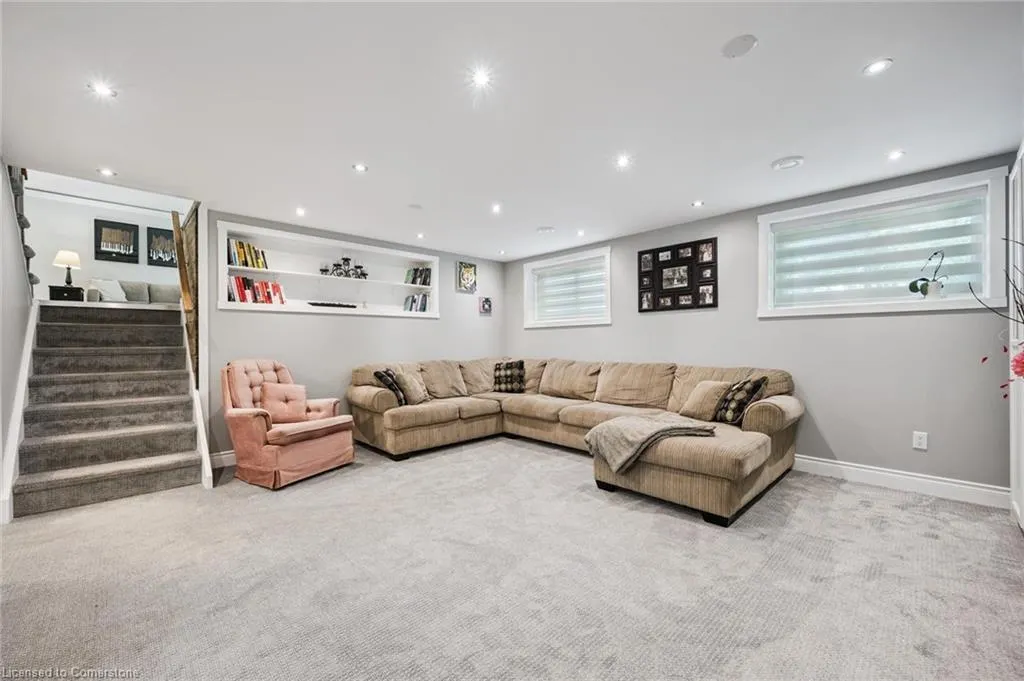 1059 Marley Crescent
