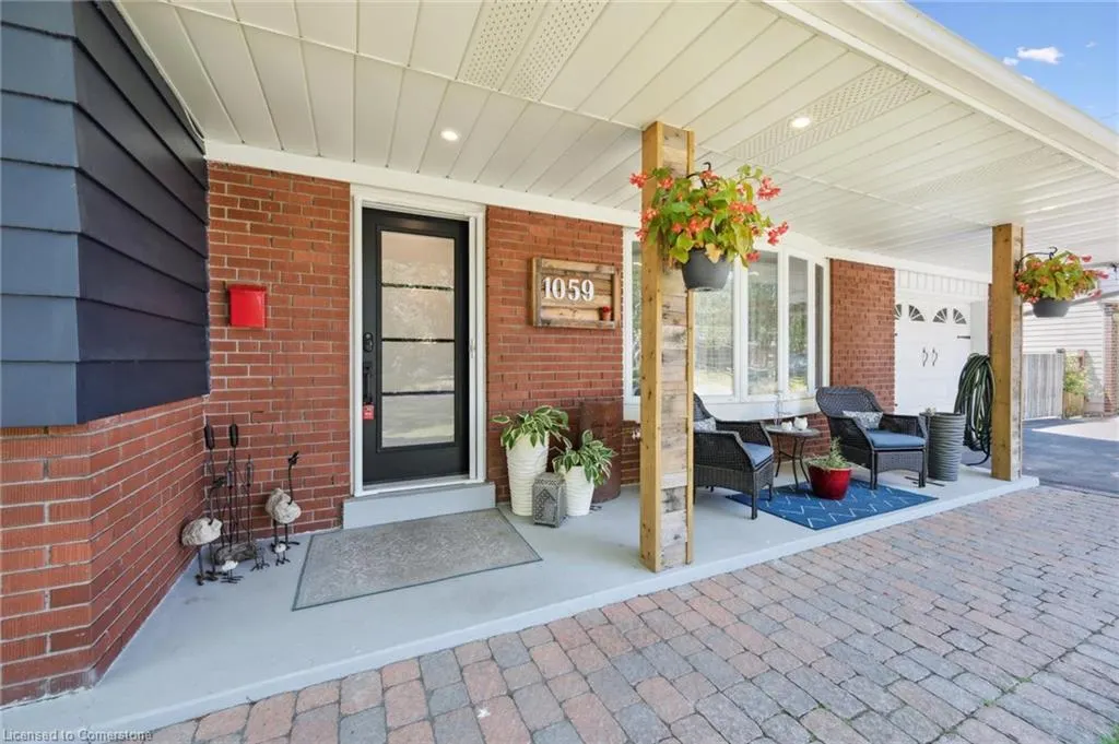 1059 Marley Crescent
