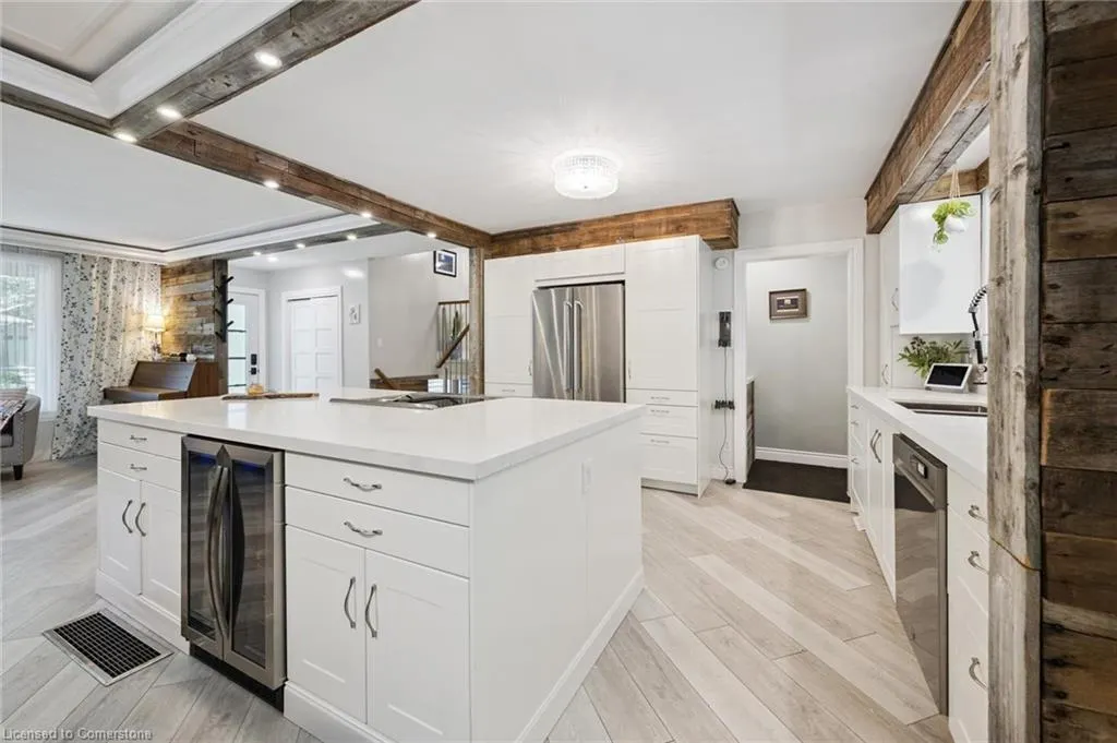 1059 Marley Crescent