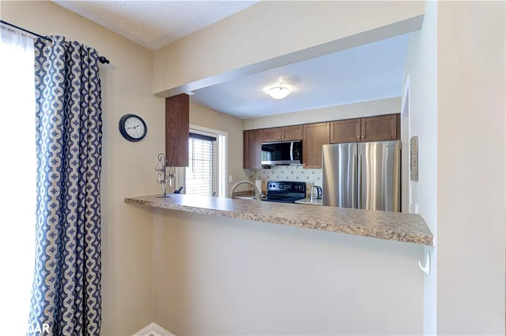253 Wetenhall Landing