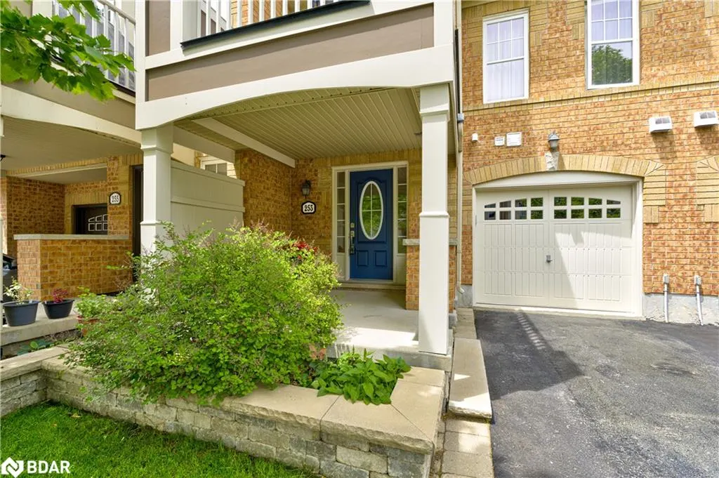 253 Wetenhall Landing