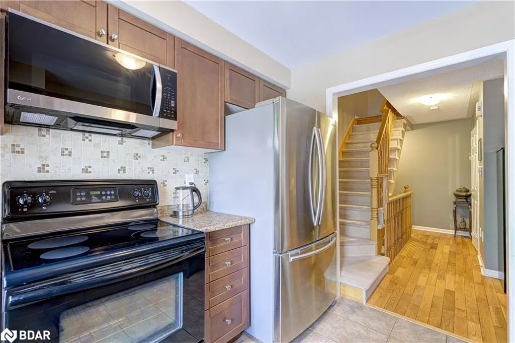 253 Wetenhall Landing