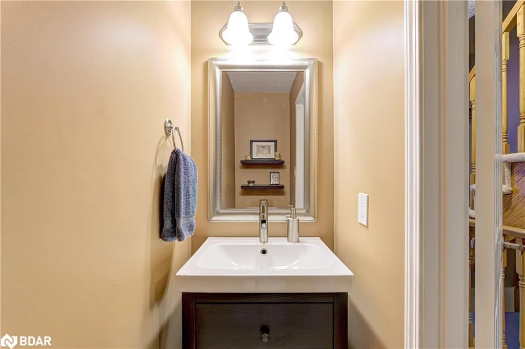253 Wetenhall Landing