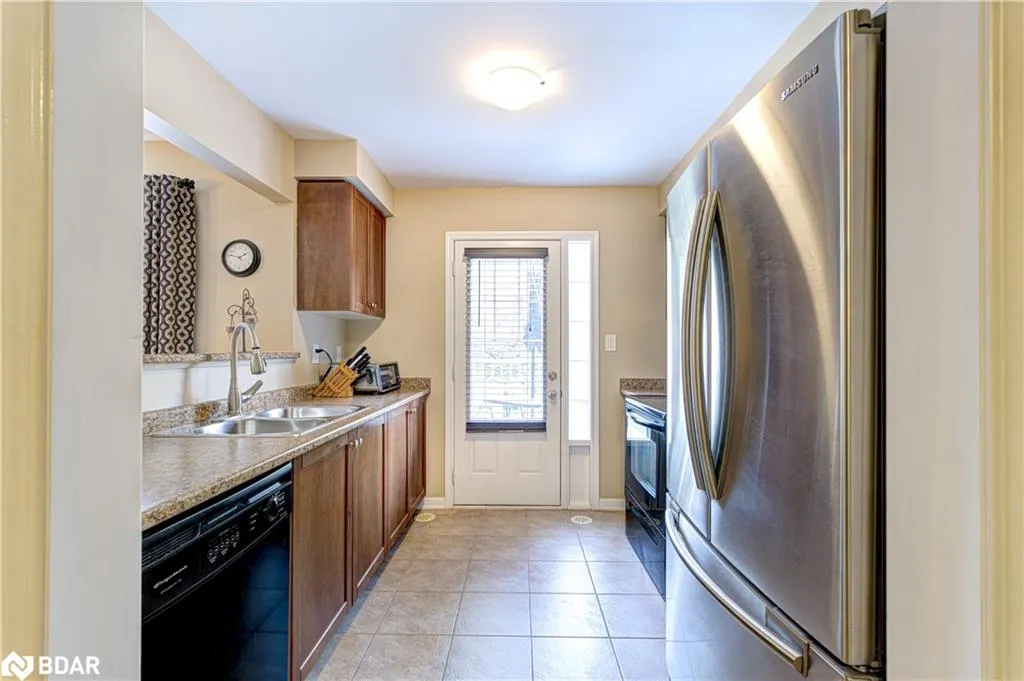 253 Wetenhall Landing