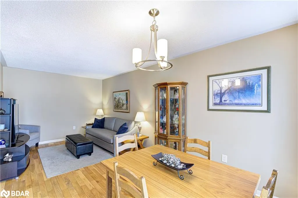 253 Wetenhall Landing