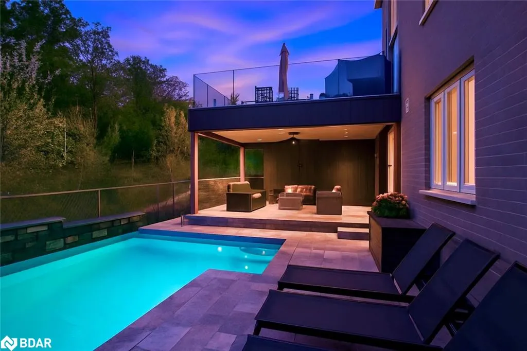 61 Muirfield Drive Drive