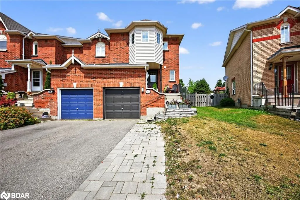 64 Gadwall Avenue