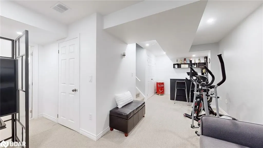 721 Shortreed Crescent