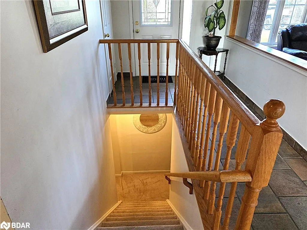 32 Carter Crescent